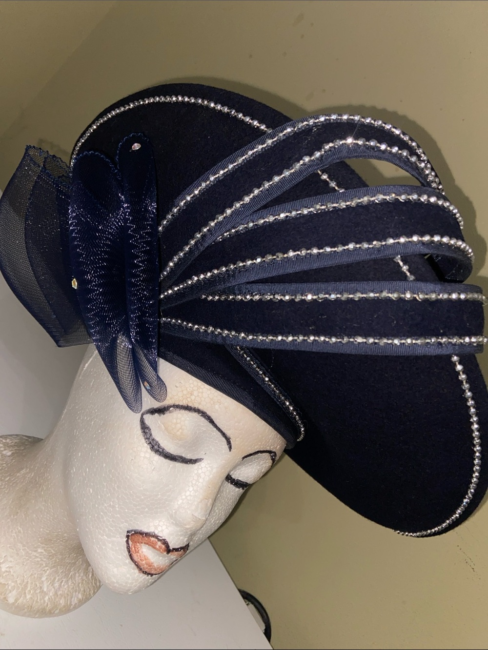 Beautiful Dress Hat / Church Hat by Sylvia - Picture 7 of 10